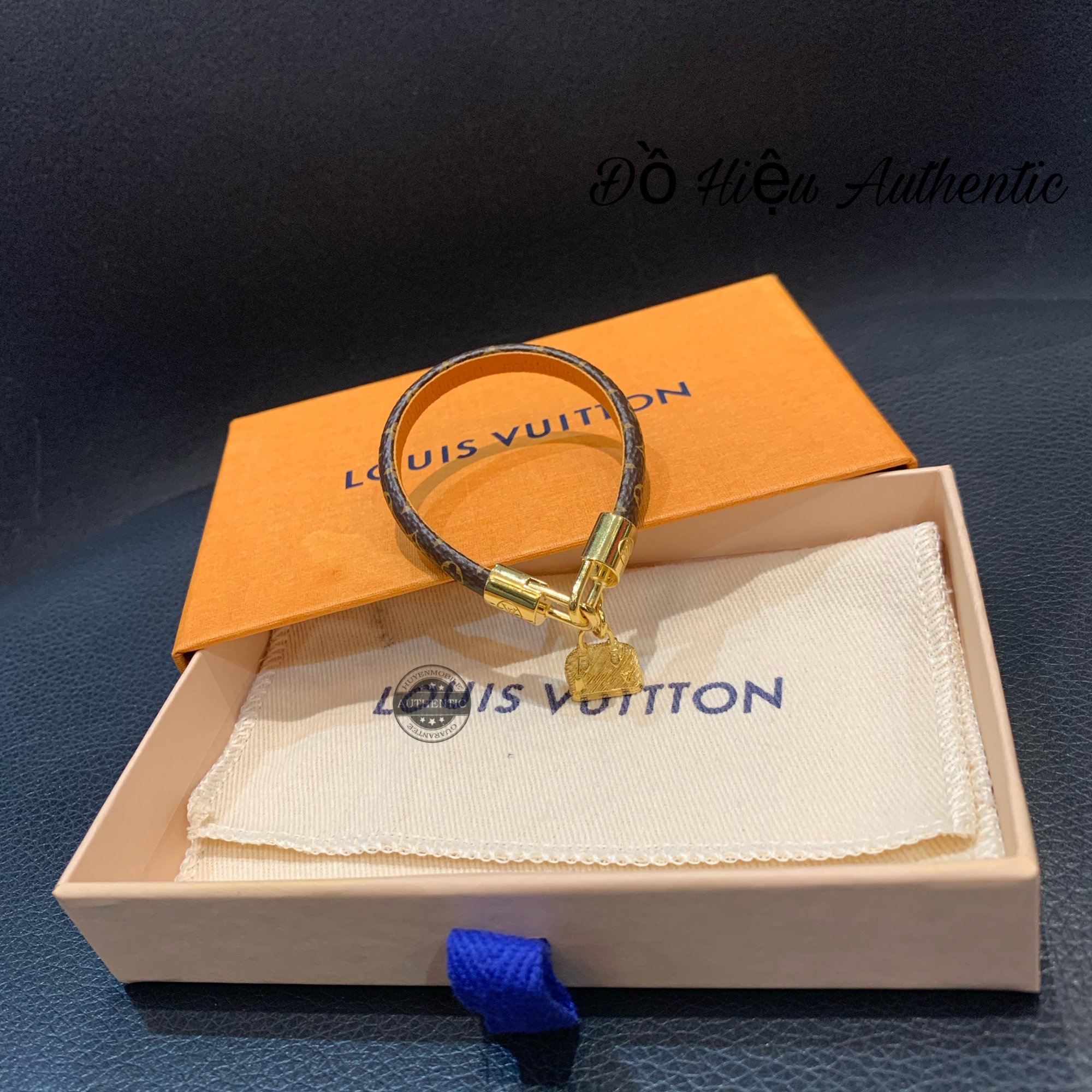 Lắc tay LV* SIÊU CẤP 650k vòng tay chữ LV Louis Vuitton đẹp Cao