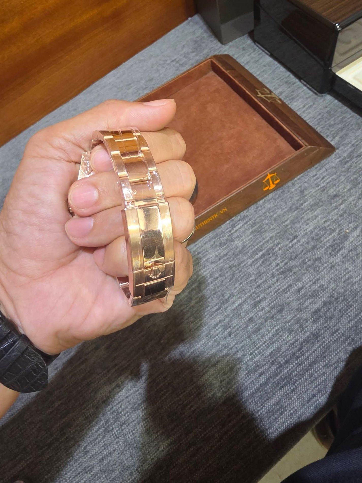294432.jpg