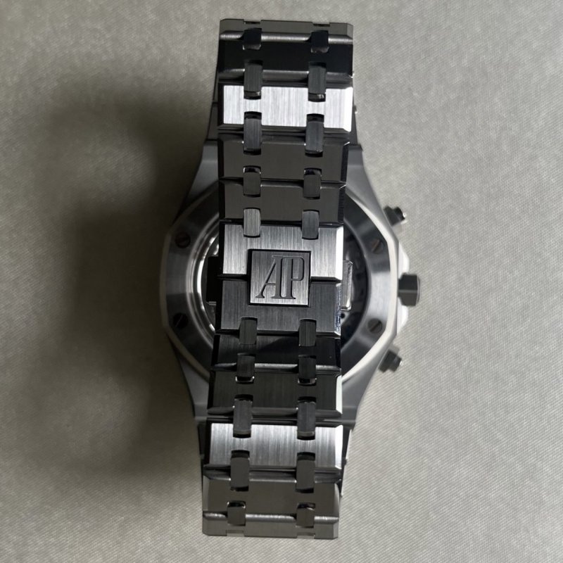 ap-26240ST-00017-1220x1220.jpeg