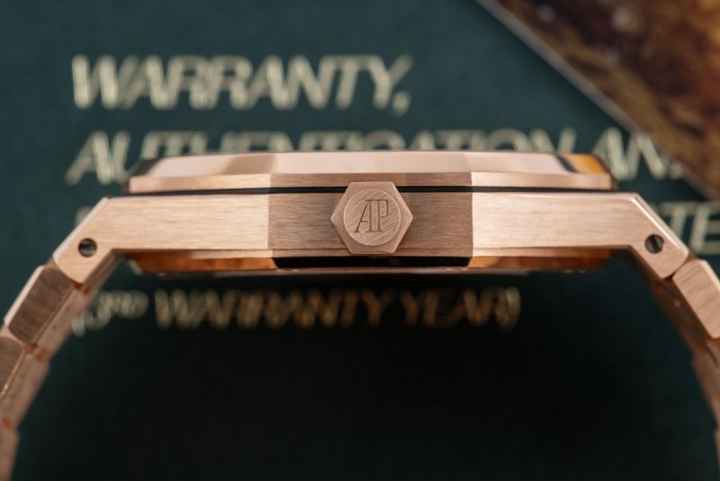 audemars-piguet-15400OR-cai-can-0901000001- 166.jpeg