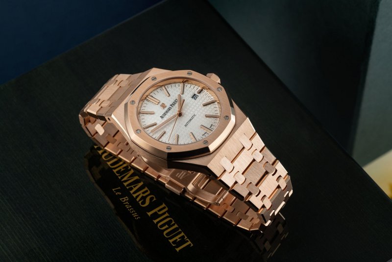 audemars-piguet-15400OR-cai-can-0901000001- 199887.jpeg