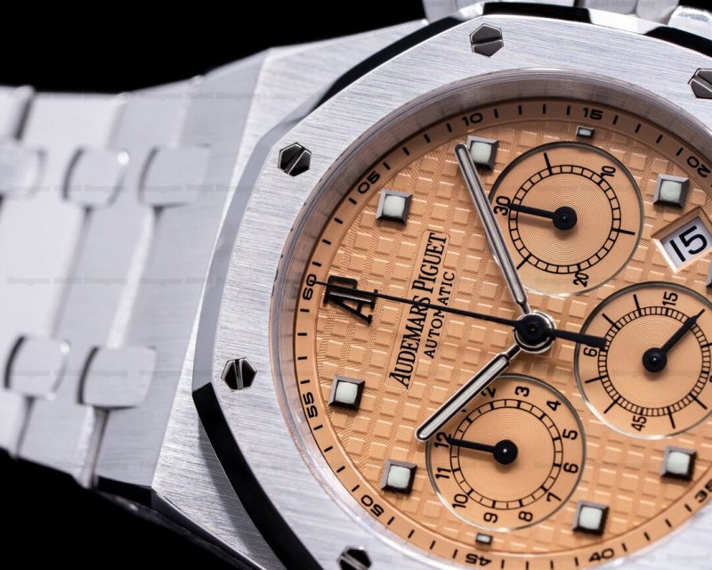 Audemars-Piguet-25960BC.OO.1185BC.01-Royal-Oak-25960BC-Chronograp-38129-5.jpeg