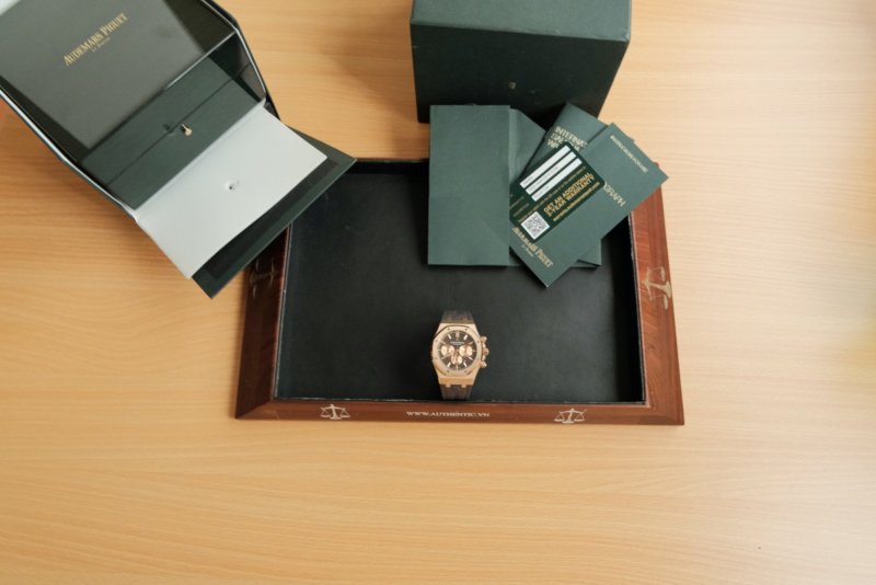 audemars-piguet-26331OR-Chocolate-chronograph-cai-can-0901000001- 198.jpeg