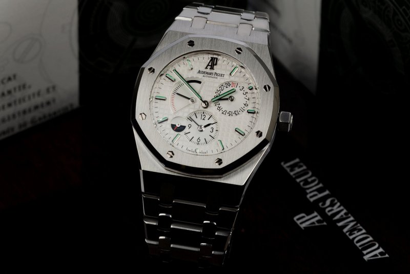 audemars-piguet-dualtime-26120St-0901000001-14.jpeg