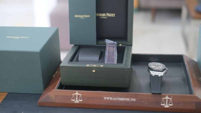 Audemars-Piguet-Offshore-26420SO-cai-can-090100000112.jpeg