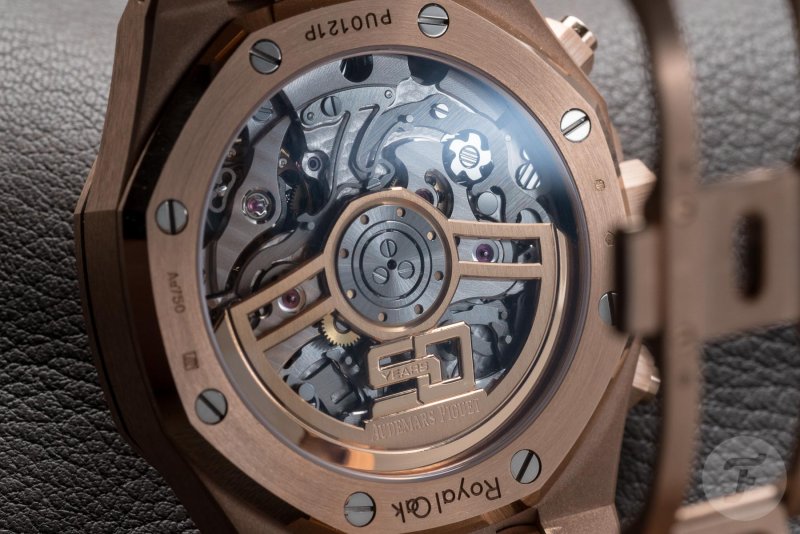 audemars-piguet-royal-oak-26240OR-50-anniversary-Cai-can-0901000001-7.jpeg