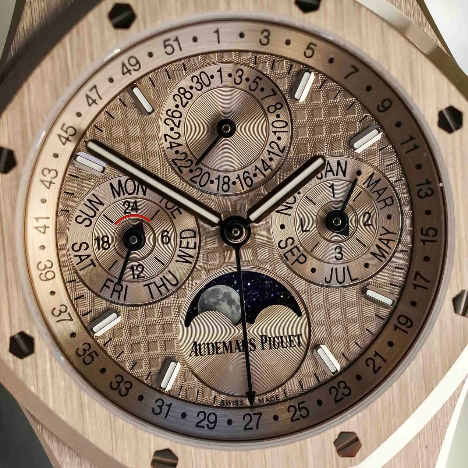 Audemars Piguet Royal oak 26674SG 4.jpeg