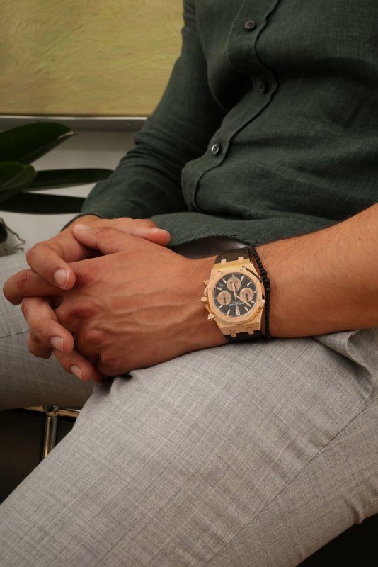 Audemars-Piguet-Royal-Oak-Chronograph-26239OR-8.jpeg
