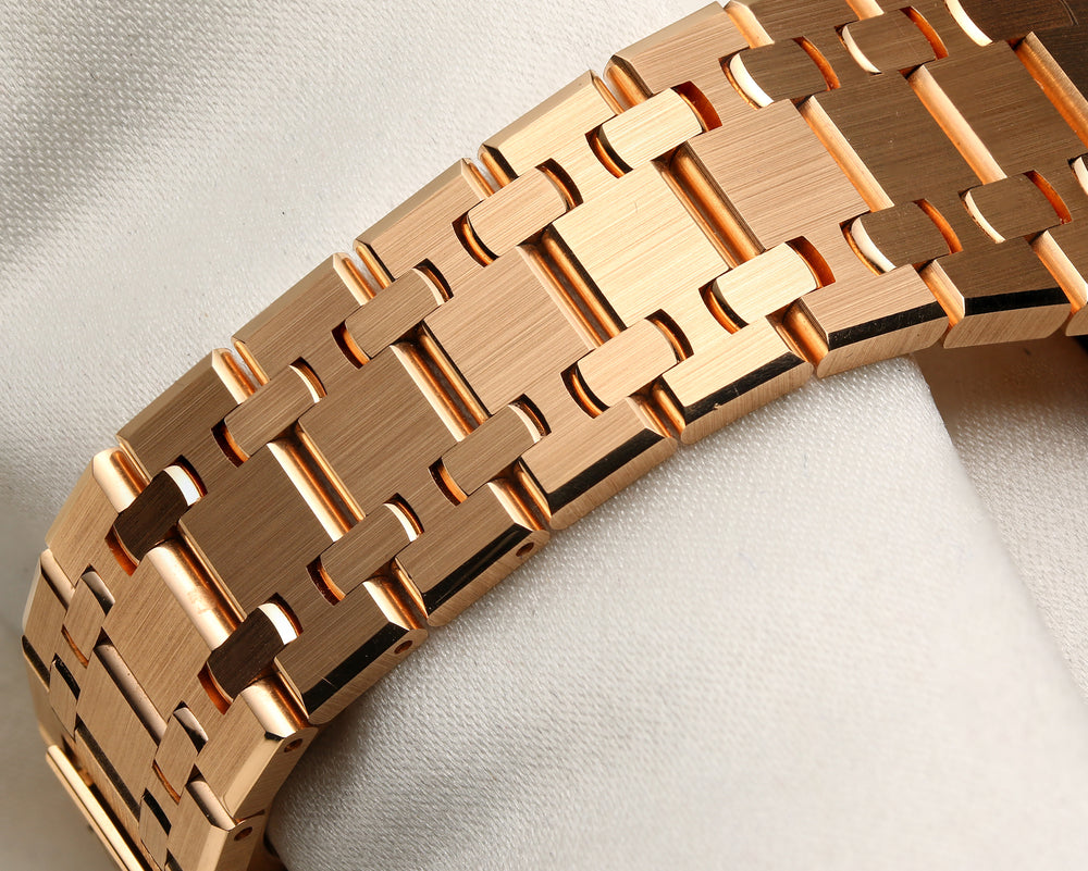 Audemars-Piguet-Royal-Oak-Offshore-18K-Rose-Gold-Second-Hand-Watch-Collectors-8_cd6effc9-41d7-...jpg