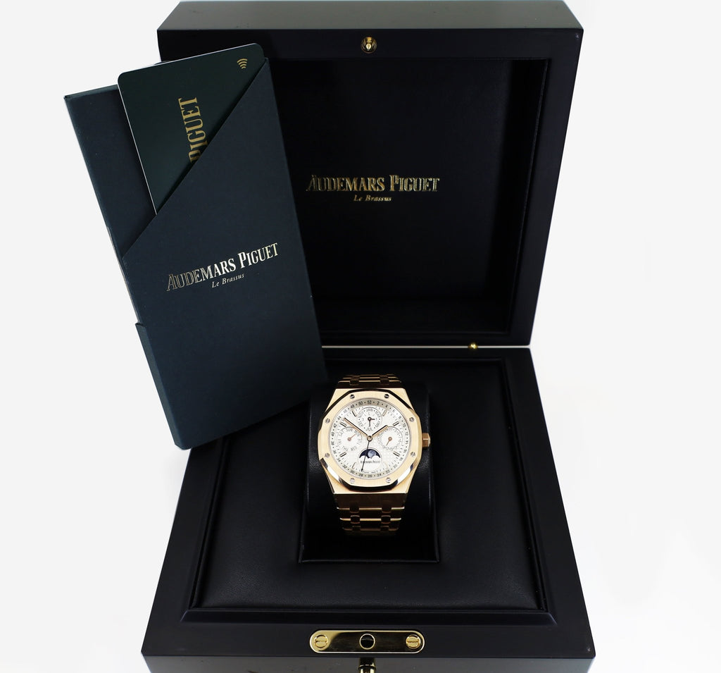 audemars-piguet-royal-oak-perpetual-calendar-watch-silver-dial-41mm-26574oroo1220or01-686156_1...jpg