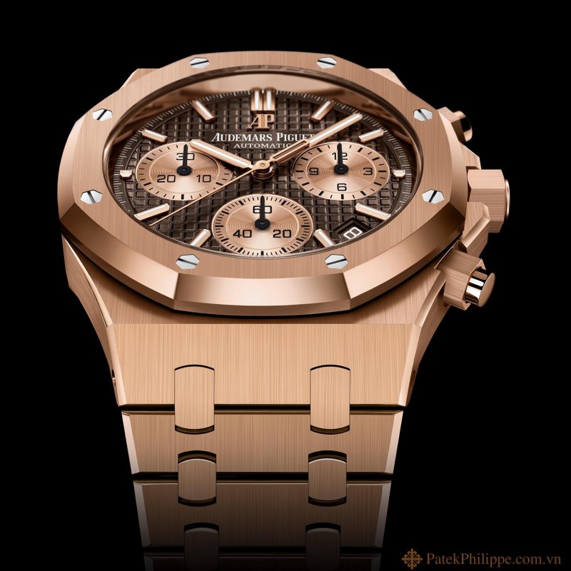 Audemars-Piguet-Royal-Oak-Selfwinding-Chronograph-41mm-Calibre-4401-2021-edition-26239OR-3.jpeg