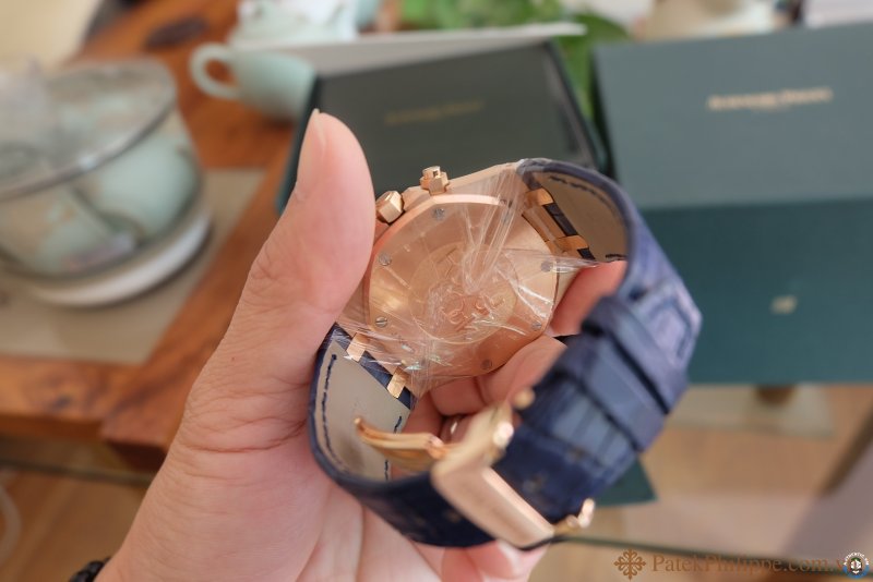 ban dong ho Audemars Piguet ap roy oak Blue rose gold vang hong chronograph 10.JPG