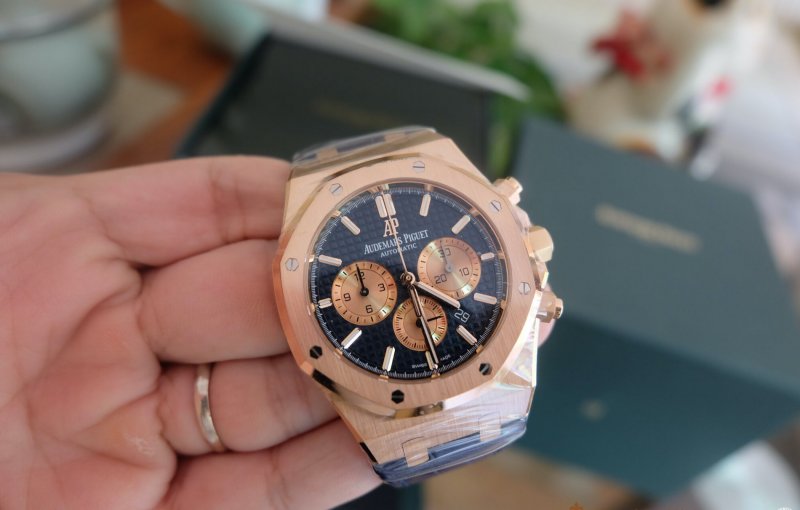 ban dong ho Audemars Piguet ap roy oak Blue rose gold vang hong chronograph 2.jpeg