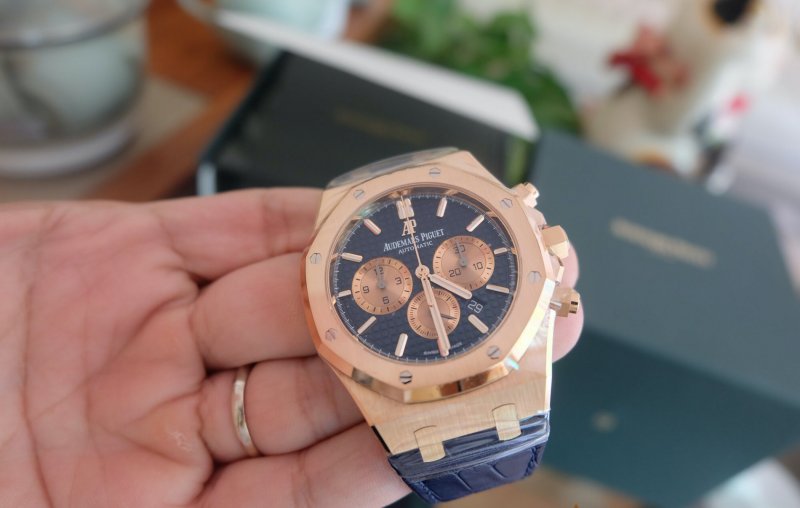 ban dong ho Audemars Piguet ap roy oak Blue rose gold vang hong chronograph 4.jpeg