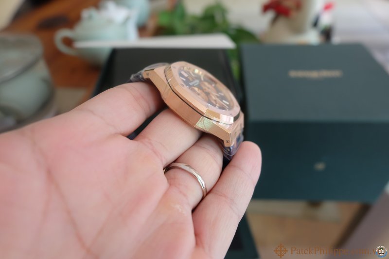 ban dong ho Audemars Piguet ap roy oak Blue rose gold vang hong chronograph 9.JPG