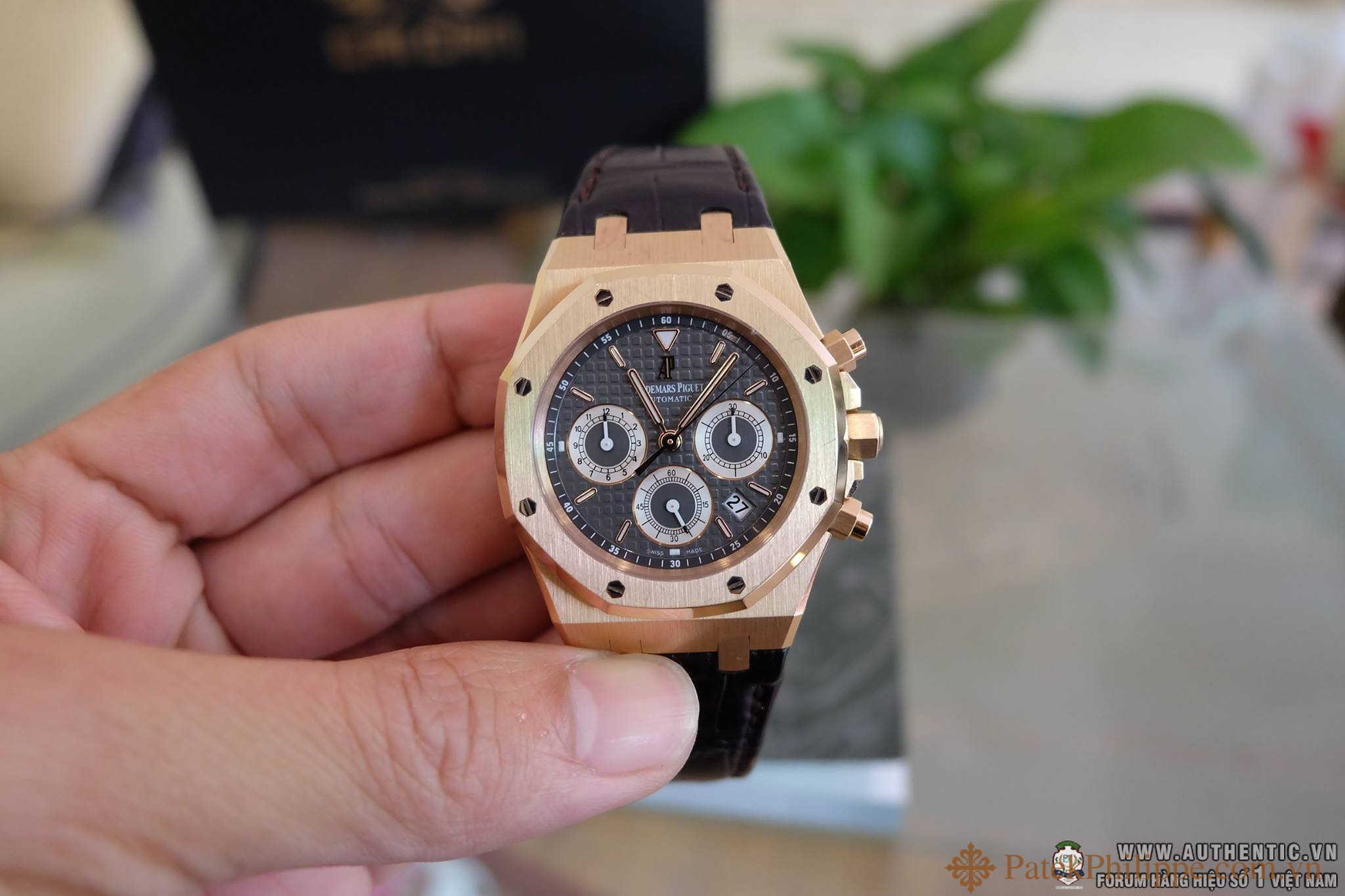 ban DONG HO AUDEMARS PIGUET ROYAL OAK CHRONOGRAPH NEW FULLBOX 5.jpg