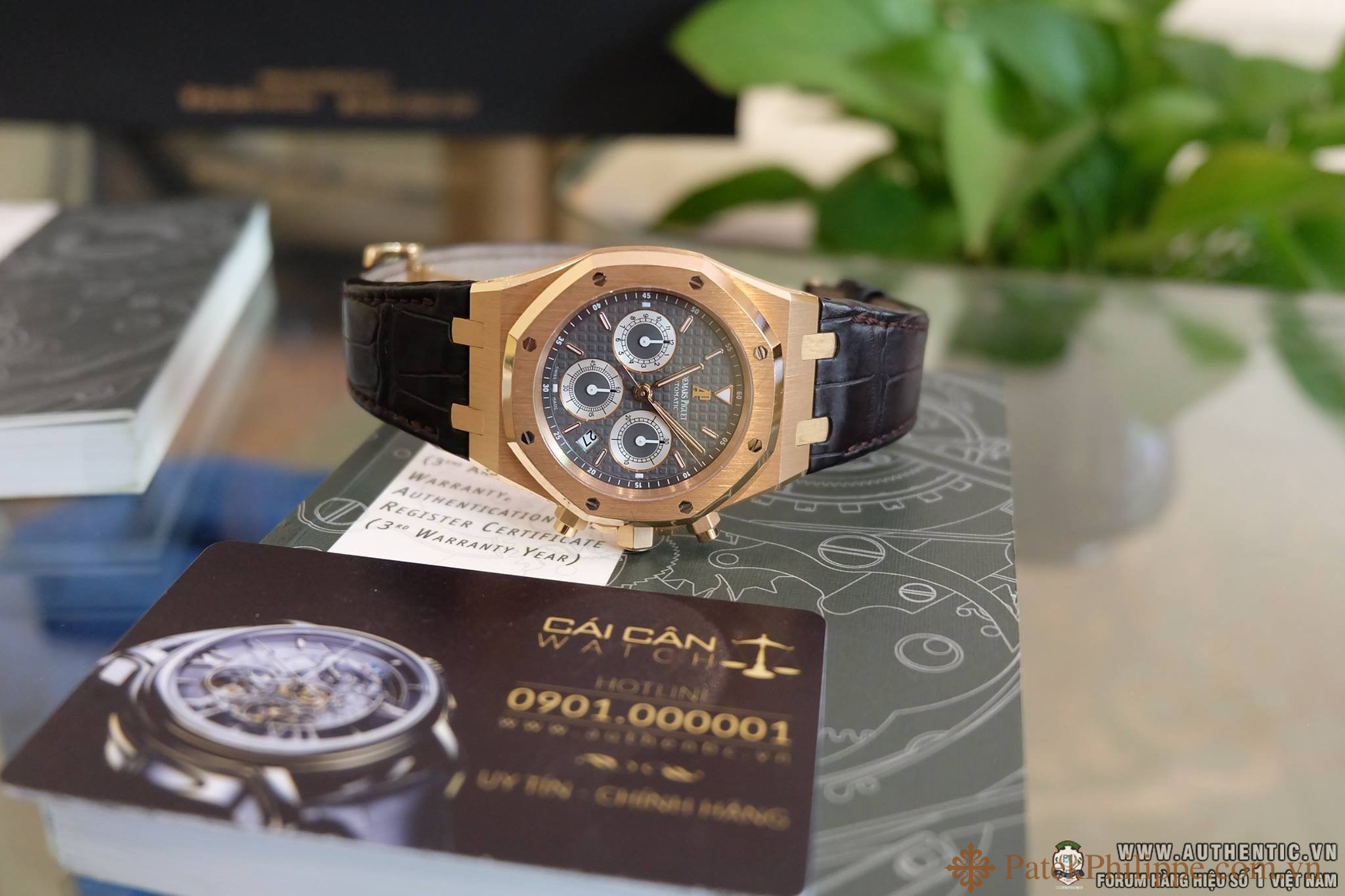 ban DONG HO AUDEMARS PIGUET ROYAL OAK CHRONOGRAPH NEW FULLBOX 6.jpg