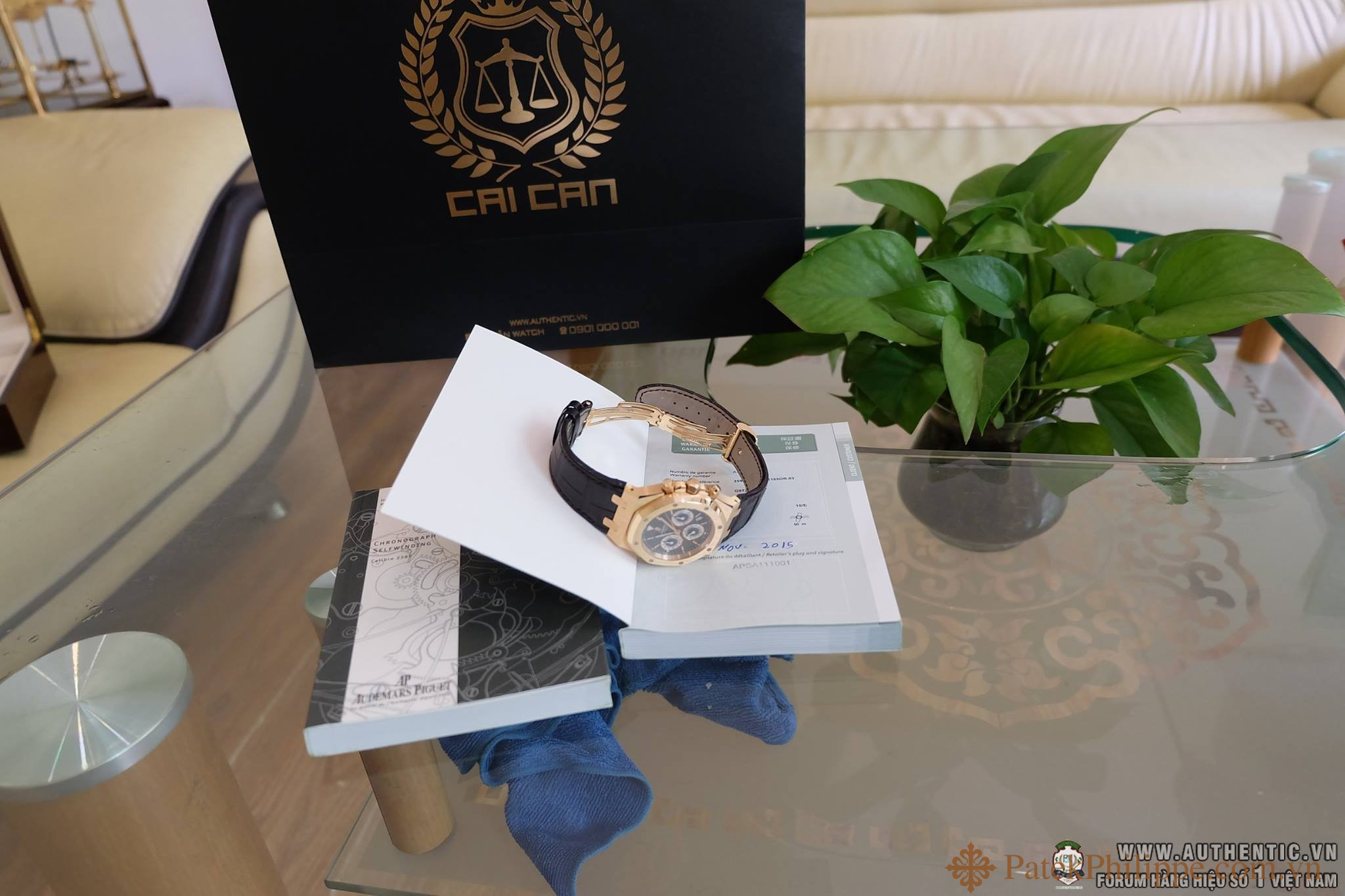 ban DONG HO AUDEMARS PIGUET ROYAL OAK CHRONOGRAPH NEW FULLBOX.jpg