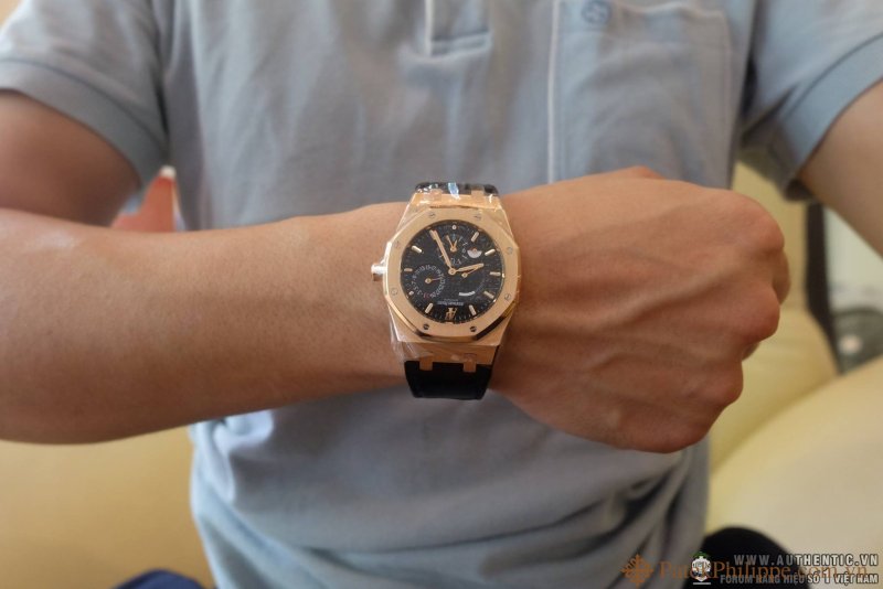 ban dong ho AUDEMARS PIGUET ROYAL OAK DUAL TIME VANG HONG 5.JPG