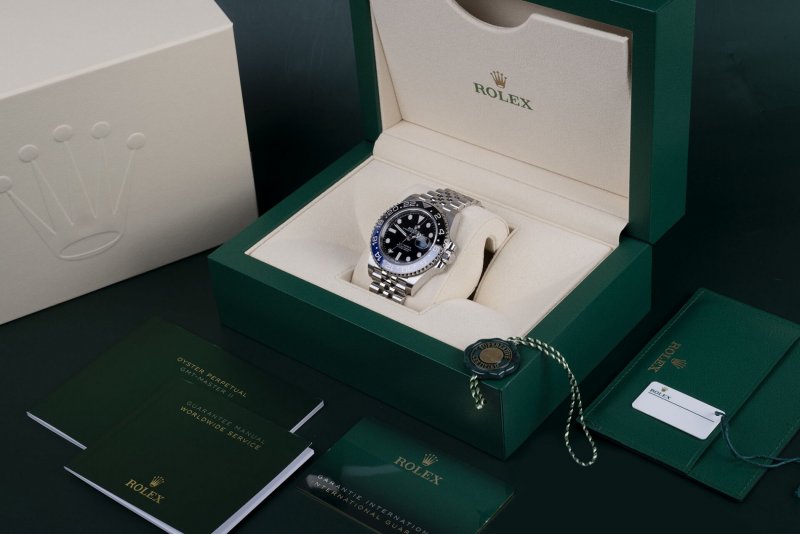 Bán Đồng Hồ Rolex GMT Master II 126710BLNR 8.jpeg
