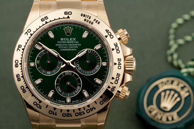 cai-can-0901000001-rolex-cosmograph-daytona-rare-green-dial-ref-116508-year-2018-13739-22.jpeg