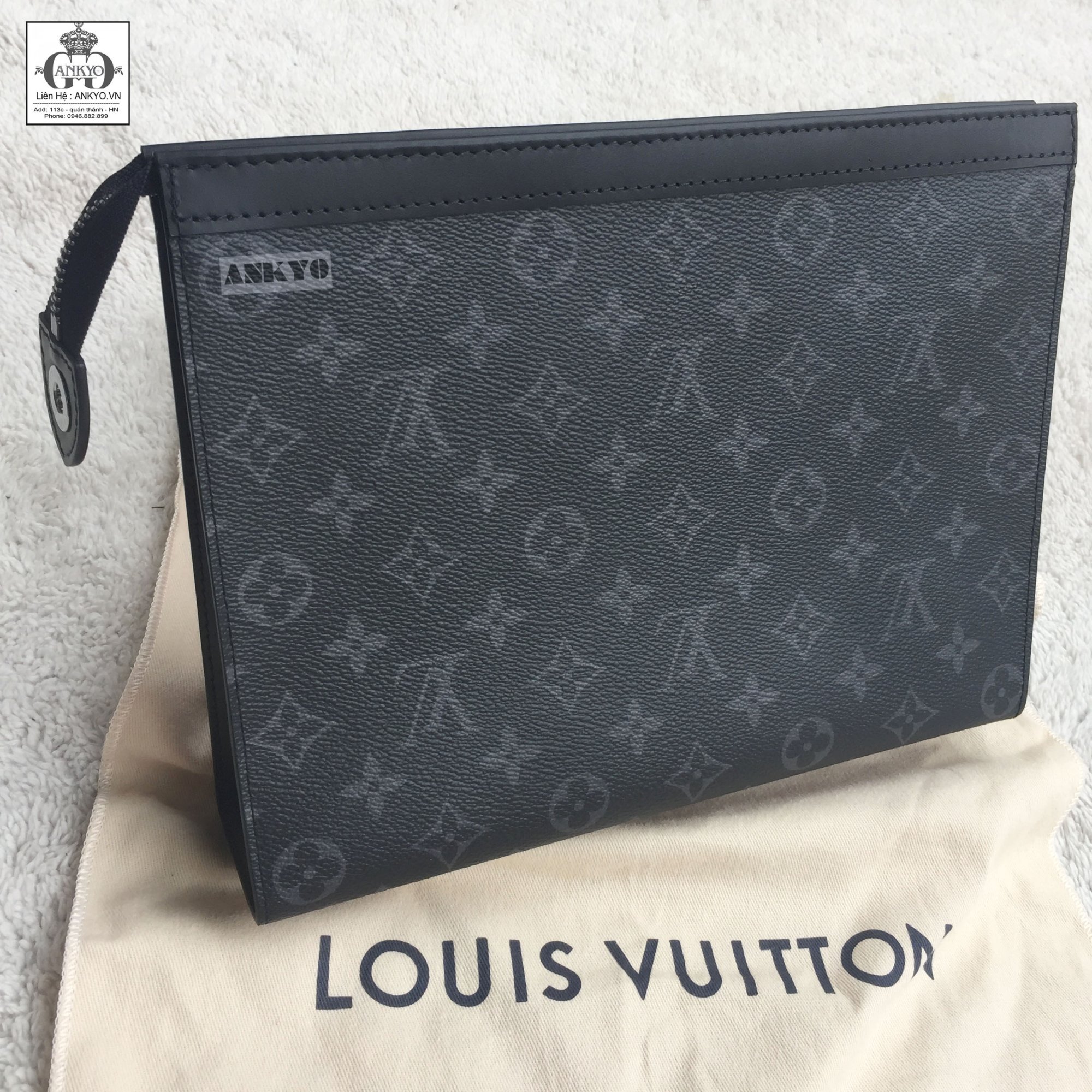 Clutch Louis Vuitton POCHETTE VOYAGE MONOGRAM BLACK (2).jpg