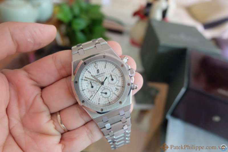dong-ho-audemars-pigue-royal-oak-chronograph-thep-steel-moi-fullbox.JPG