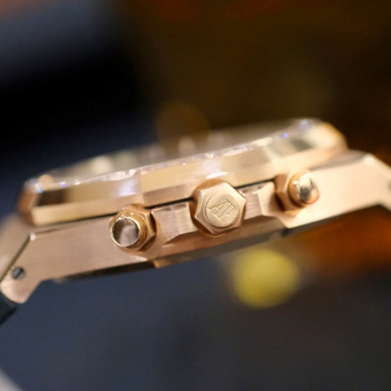 Dong-ho-Audemars-Piguet-Chronogragh-Yellow-Gold-18k_8.jpg