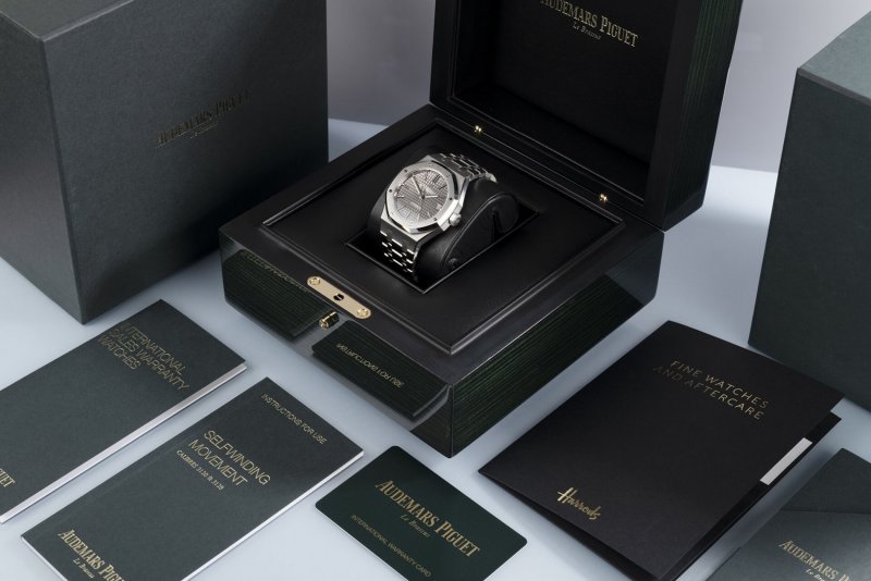 Đồng hồ Audemars Piguet Royal Oak 15450st - cai- cai-0901000001.  99 .jpeg