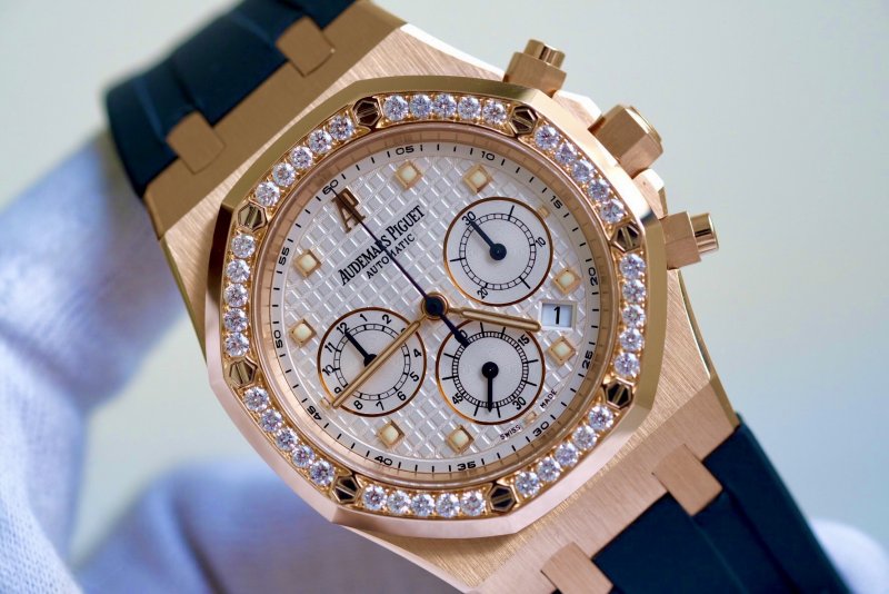 dong-ho-Audemars-Piguet-Royal-Oak-41mm-7.jpeg