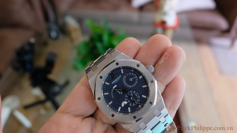 dong-ho-audemars-piguet-royal-oak-dual-time-blue-fullbox 10.JPG