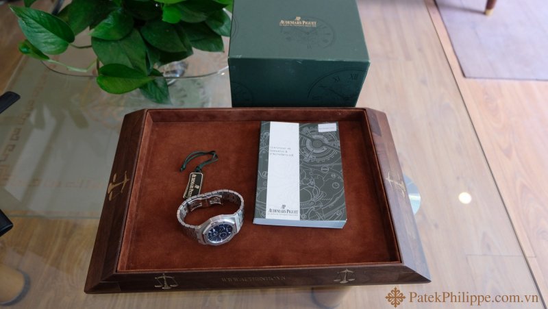 dong-ho-audemars-piguet-royal-oak-dual-time-blue-fullbox.JPG