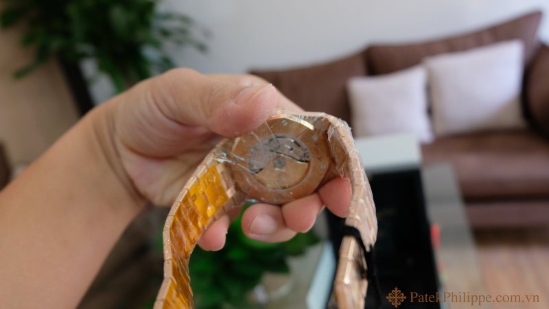 dong-ho-audemars-piguet-royal-oak-gold-size41mm-blue 5.JPG