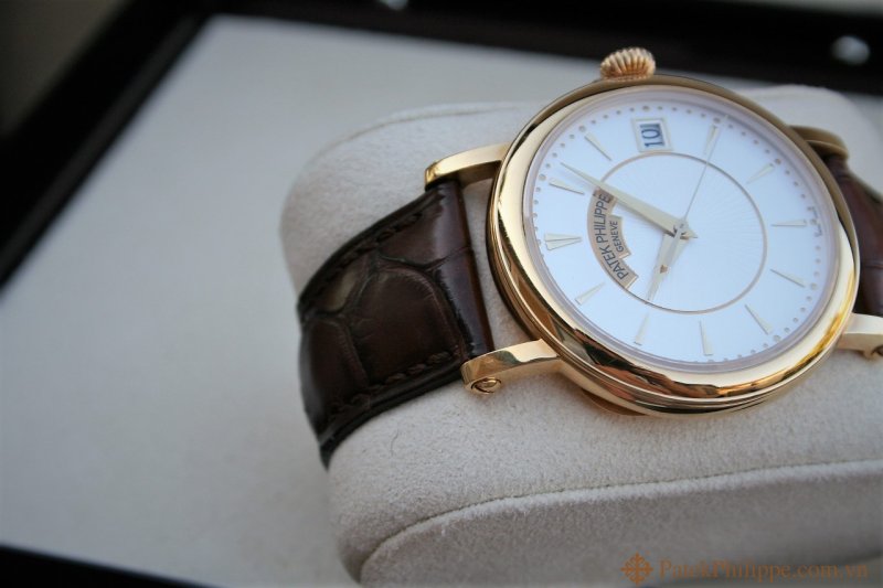 Dong Ho patek philippe calatrava 5153J 2.jpg