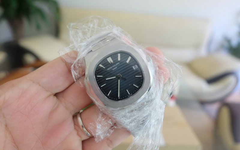 dong-ho-patek-philippe-nautilus-5711_1A-blue-xanh-moi 3.jpeg