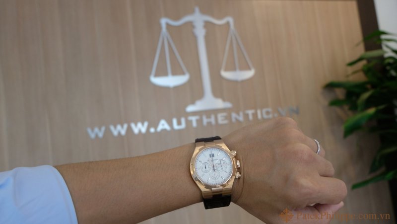 dong-ho-vacheron-constantin-overseas-rose-gold-fullbox 9.JPG
