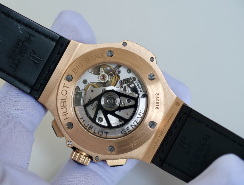 Hublot (2).jpg