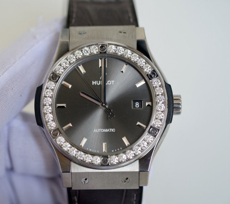 Hublot Grey (1).jpg