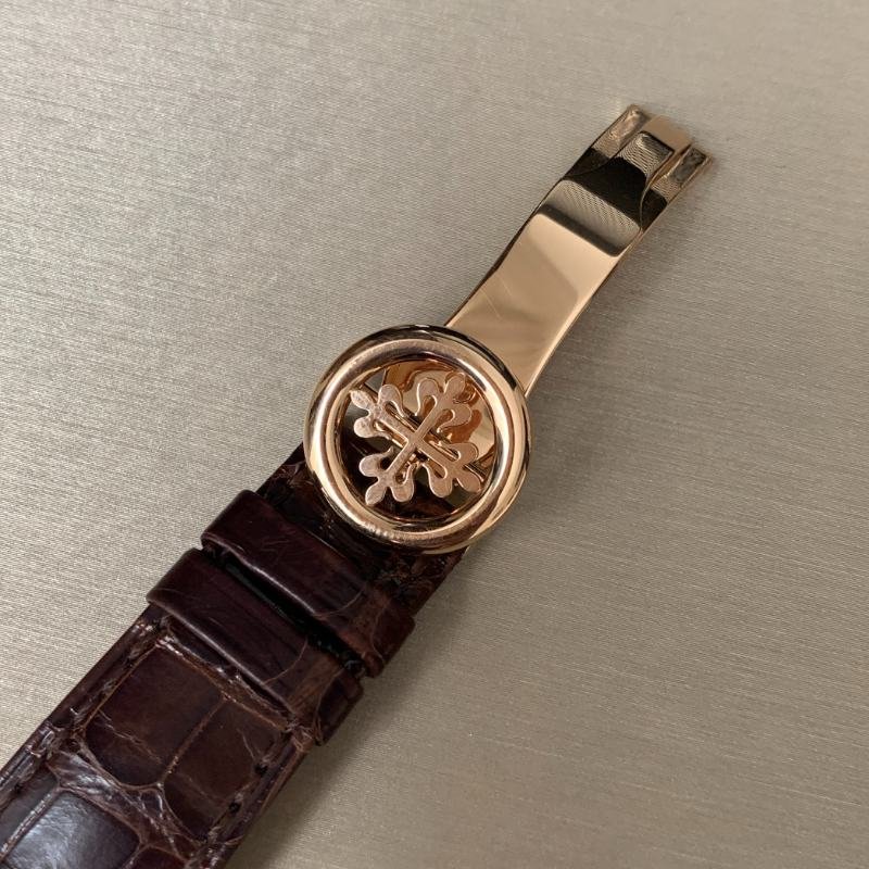 patek-5204r-03.jpg
