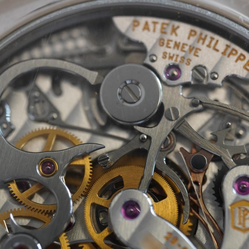 patek-5270g-019-3-1220x1220.jpg