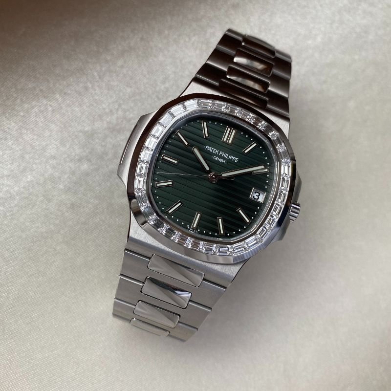 patek-5711-1300a-04.jpg