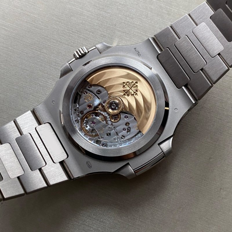patek-5811g-1-1220x1220.jpeg