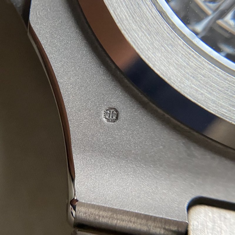 patek-5811g-11-1220x1220.jpeg