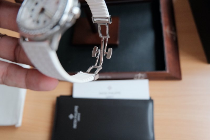 patek-philippe-Aquanaut -5067A-cai-can-0901000001-11.jpeg
