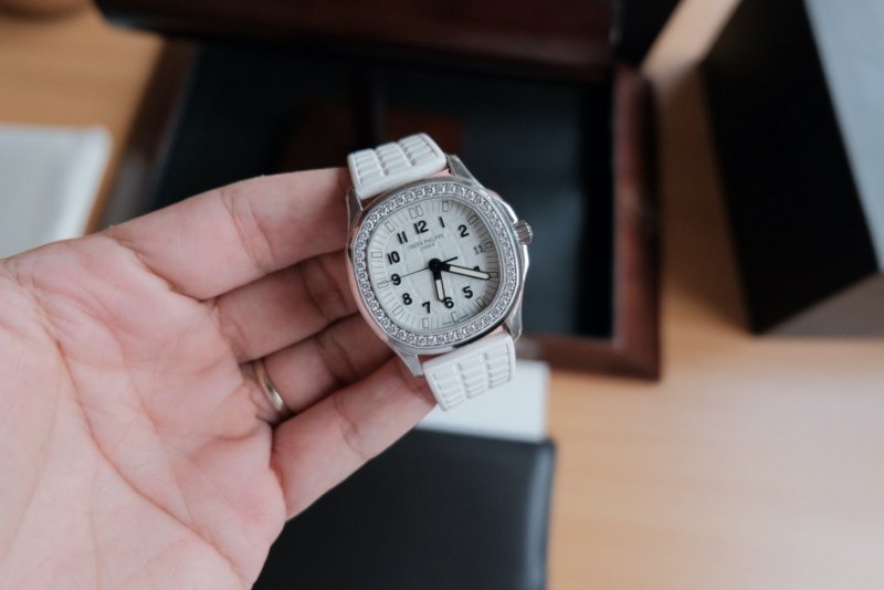 patek-philippe-Aquanaut -5067A-cai-can-0901000001-8.jpeg
