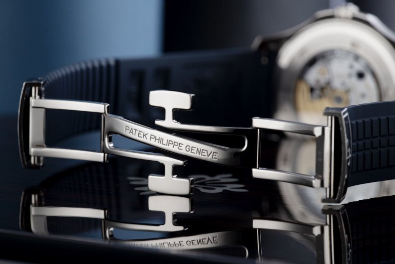 Patek Philippe- Aquanaut-5168G-white gold- cai- can-0901000001 - 6.jpeg