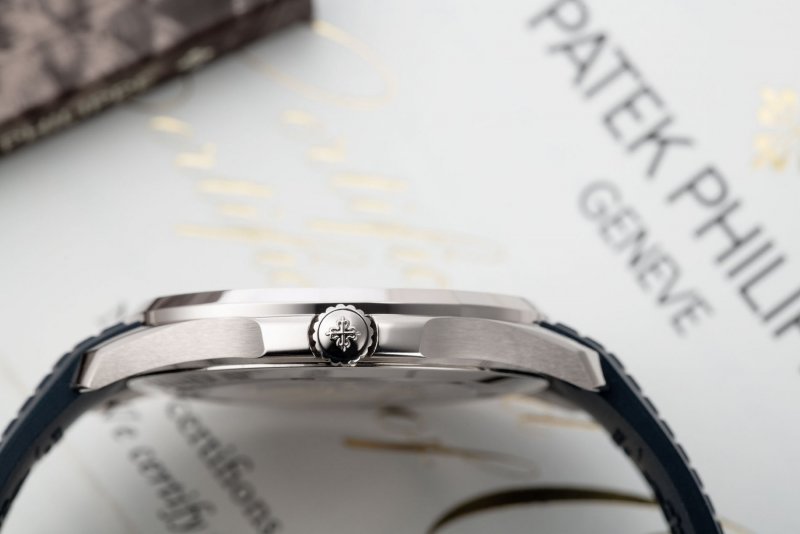 Patek Philippe- Aquanaut-5168G-white gold- cai- can-0901000001 - 8.jpeg
