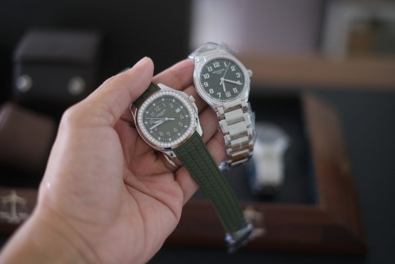 Patek philippe Aquanaut 5267A Khaki Green caican 0901000001 12.jpeg