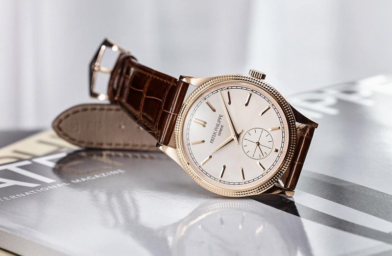 Patek-Philippe-Calatrava-Clous-de-Paris-6119R_001.jpeg