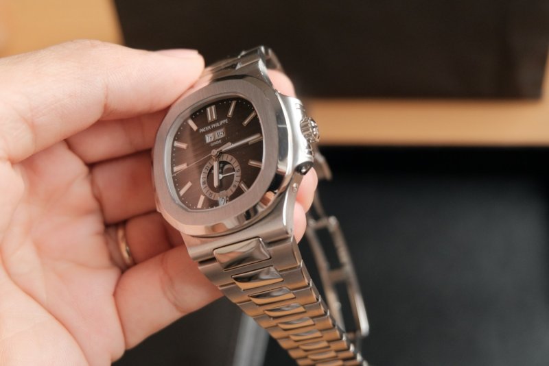 patek-philippe-nautilus-5726:1A-cai-can-0901000001-1886699.jpeg
